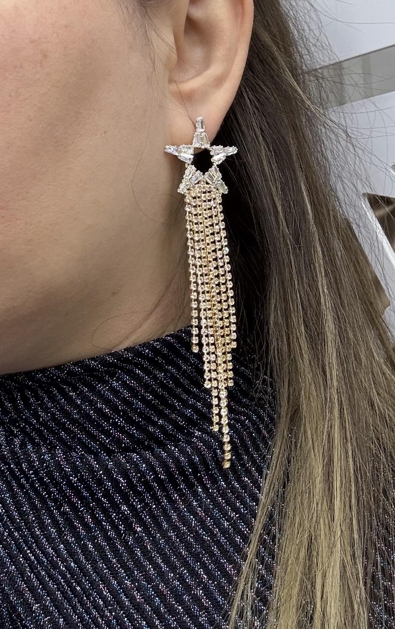 Yıldızı küpe,gold yıldız küpe,taşlı abiye küpe