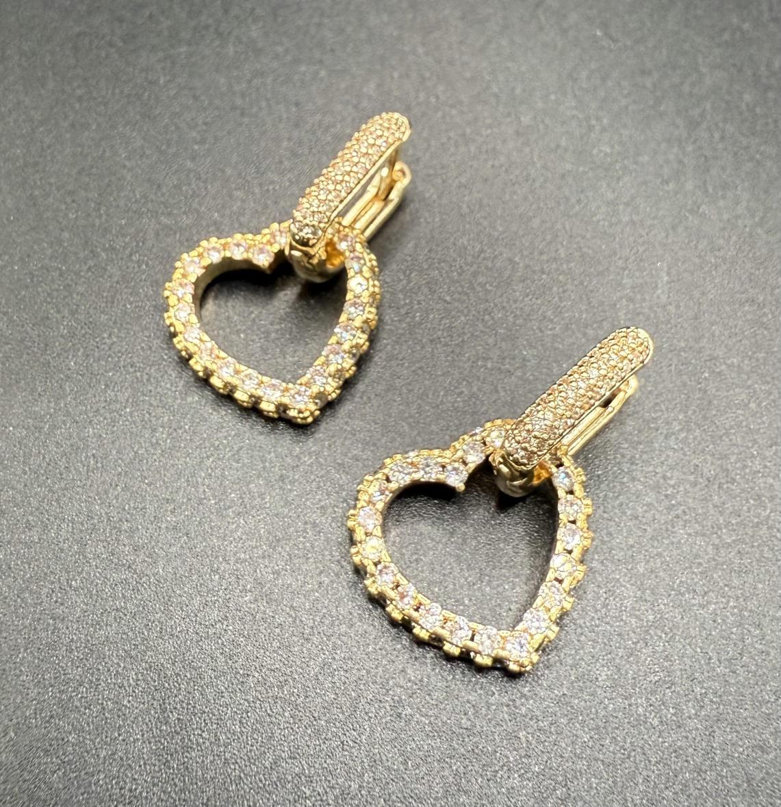 Kalpli gold zirkon küpe