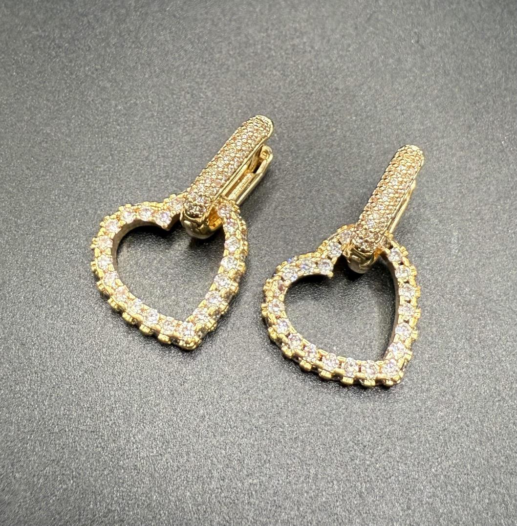 Kalpli gold zirkon küpe