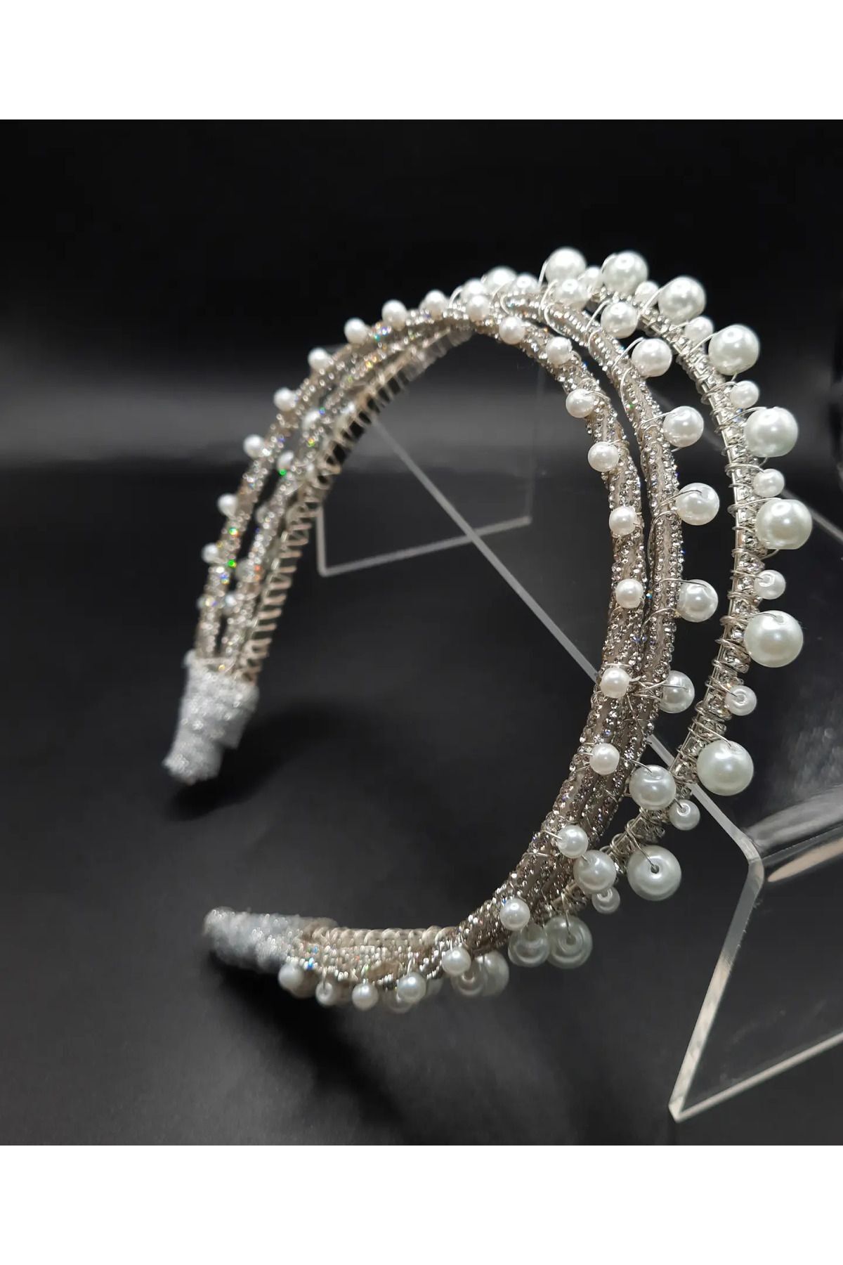 İncili taç,tasarım taç,incili saç aksesuarı,nikah tacı,gelin taçları